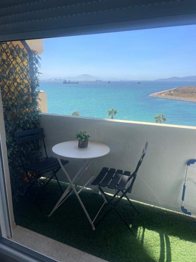 Apartament Vistas Roca Mar La Línea de la Concepción Zewnętrze zdjęcie