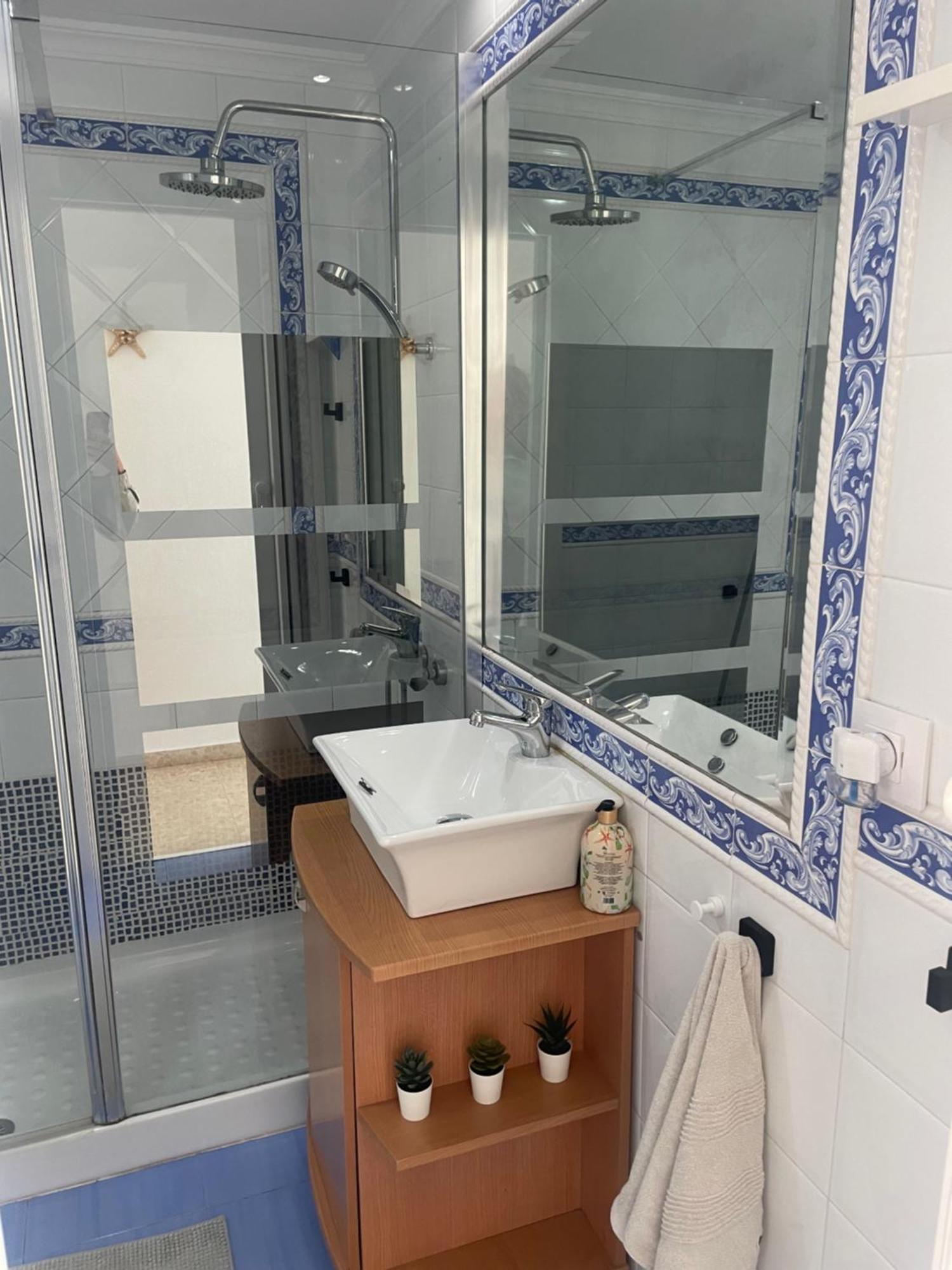 Apartament Vistas Roca Mar La Línea de la Concepción Zewnętrze zdjęcie